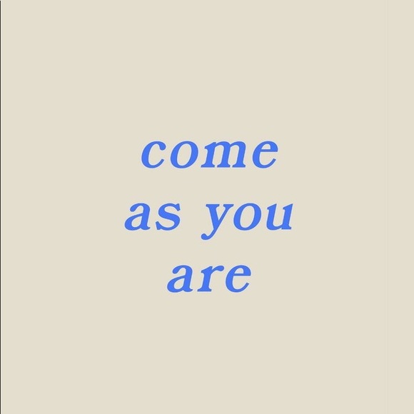 ☆ Meet Your Posher 🌻 - Picture 4 of 4